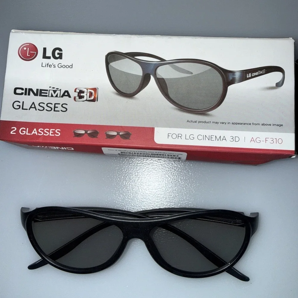 4 NEW Pairs LG Cinema 3D Glasses AG-F310 2 pairs per box. 4 pairs of black frame